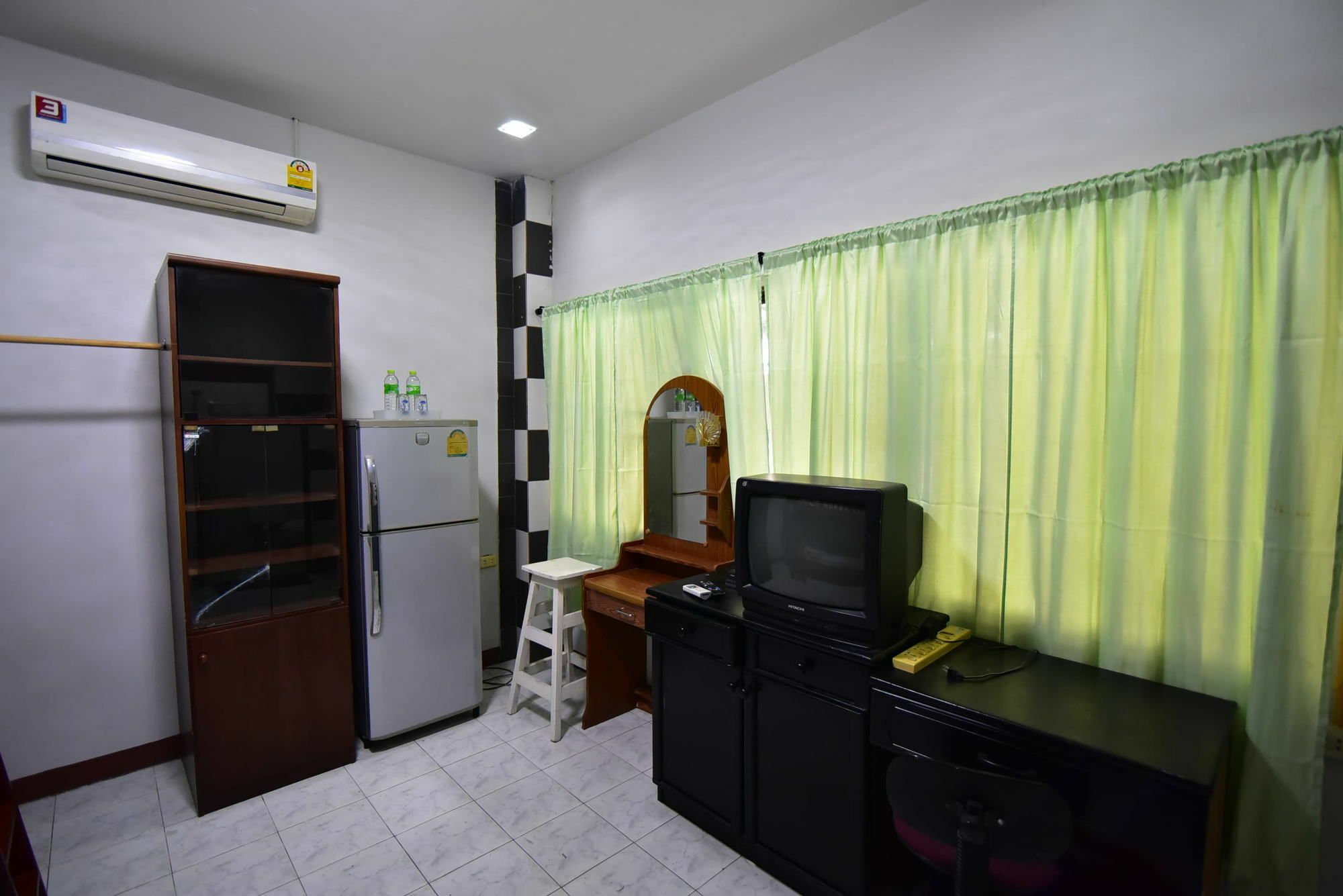Model House 2543 Otel Bangkok Dış mekan fotoğraf